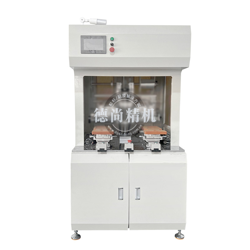 <strong>無泡無痕高效貼附！德尚BC柱自動(dòng)貼膜機(jī)破解行業(yè)痛點(diǎn)</strong>