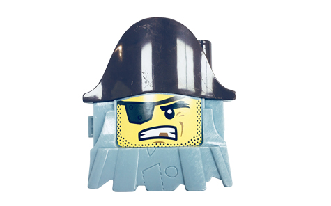 高精度全自動玩具貼標機在玩具行業(yè)的應(yīng)用現(xiàn)狀